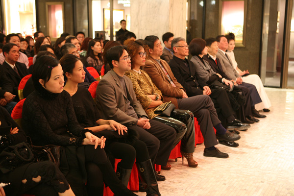 外灘18號“璦之樂”雙鋼琴新年音樂會報道 