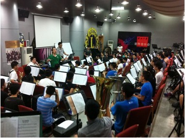 深圳中學雅馬哈示范管樂團大師班活動報道