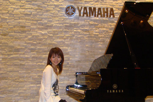 牧野由依來雅馬哈拍攝『音樂物語』節目 