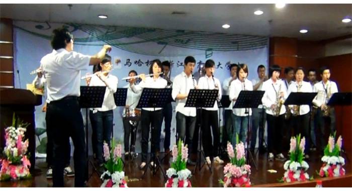 “雅馬哈杯”浙江省大學生日語演講比賽—日本流行歌曲進行的中日國際文化交流