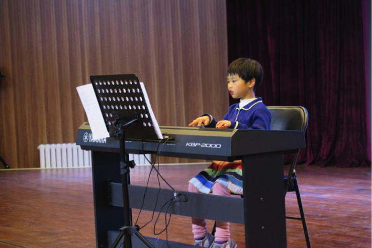 音樂之聲暖寒冬 雅馬哈樂器捐贈愛心行動走進中國兒童中心藝術宮