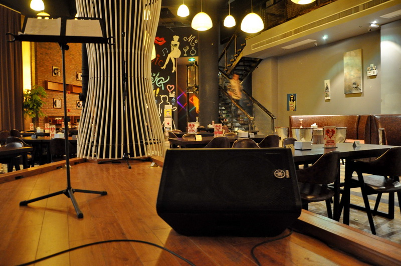 音味愛(ài)琴音樂(lè)主題餐廳——TF調(diào)音臺(tái)與音樂(lè)主題餐廳的完美邂逅