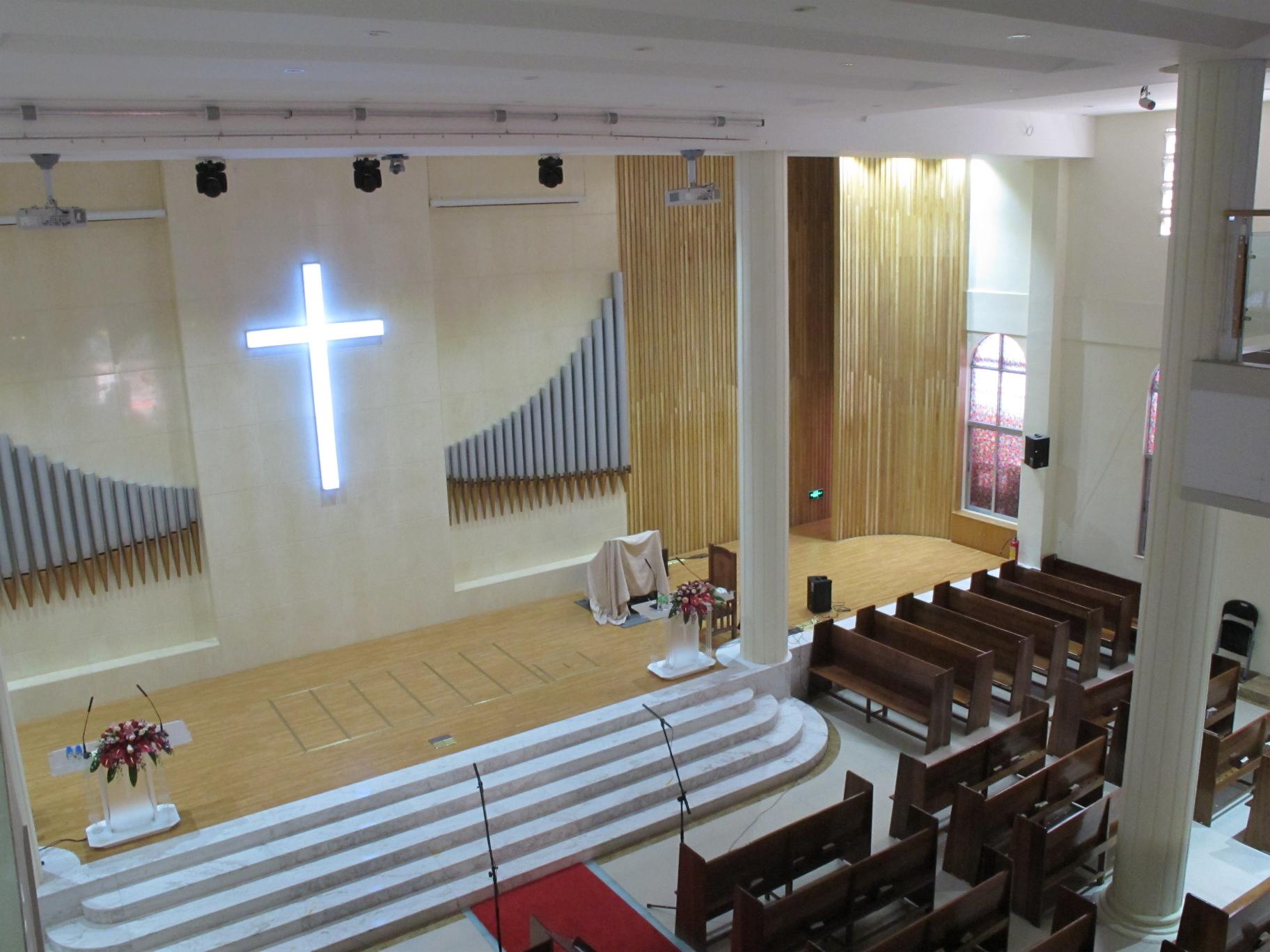 廣州十甫堂——兩只雅馬哈 DXR8 音箱完成的教堂完美擴(kuò)聲