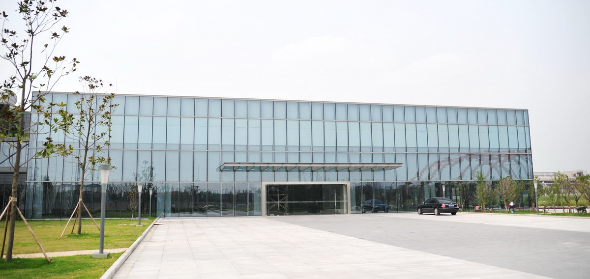 上海大眾汽車有限公司新展示廳——固定安裝系統中的DXR系列有源音箱