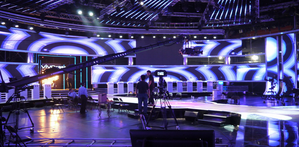 江蘇衛(wèi)視“非誠勿擾”節(jié)目——Dugan-MY16自動混音卡參與談話類現(xiàn)場演播節(jié)目的錄制