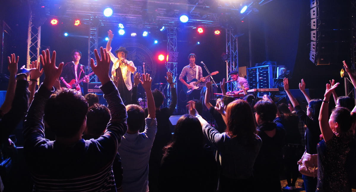 深圳W.O.D CLUB——國內首家固定安裝CL5數字調音臺系統的Live House開業