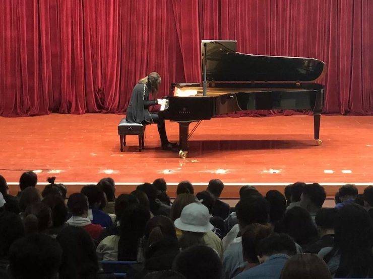 呼和浩特民族學院