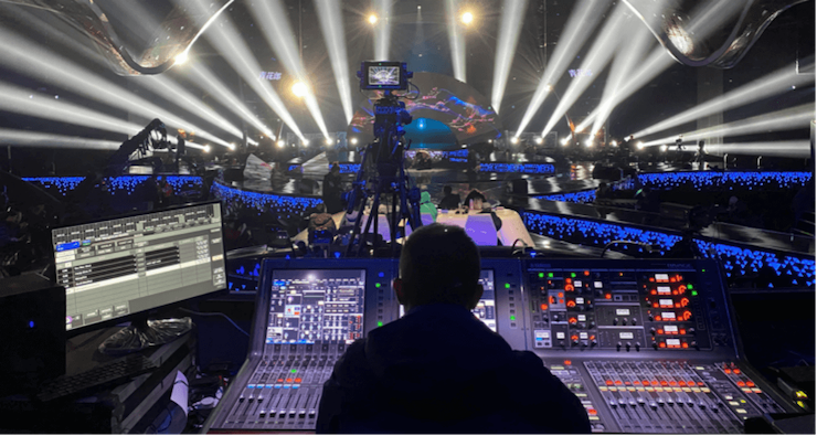 用聲音讓經(jīng)典延續(xù)——探秘央視《經(jīng)典詠流傳》音響制作幕后團隊