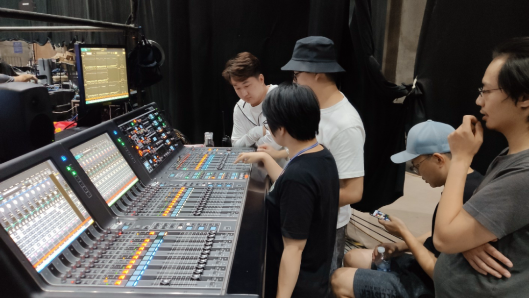 雅馬哈RIVAGE PM7“牽手”江蘇衛視《非誠勿擾》節目