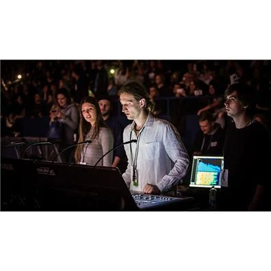 俄羅斯說唱歌手Баста使用RIVAGE破紀錄