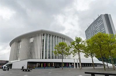 盧森堡愛樂音樂廳購入雅馬哈RIVAGE PM10數字混音系統