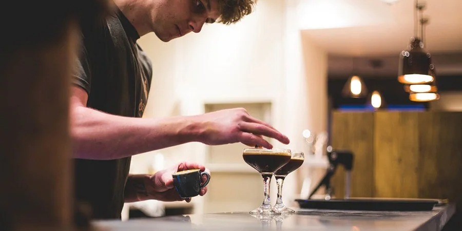 Beer & Bird將藝術之聲帶到圣艾夫斯