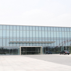 上海大眾汽車有限公司新展示廳——固定安裝系統中的DXR系列有源音箱