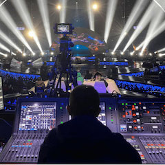 用聲音讓經(jīng)典延續(xù)——探秘央視《經(jīng)典詠流傳》音響制作幕后團(tuán)隊