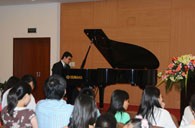 仁恒河濱城會(huì)所舉行“肖邦之夜鋼琴獨(dú)奏音樂(lè)會(huì)” 